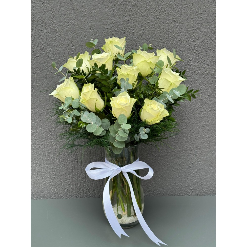 PAŞABAHÇE VAZODA 11'LI BEYAZ GÜL